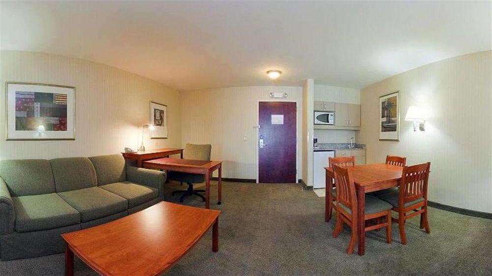 Holiday Inn Express Hotel & Suites Pasco-Tricities By Ihg Bagian luar foto