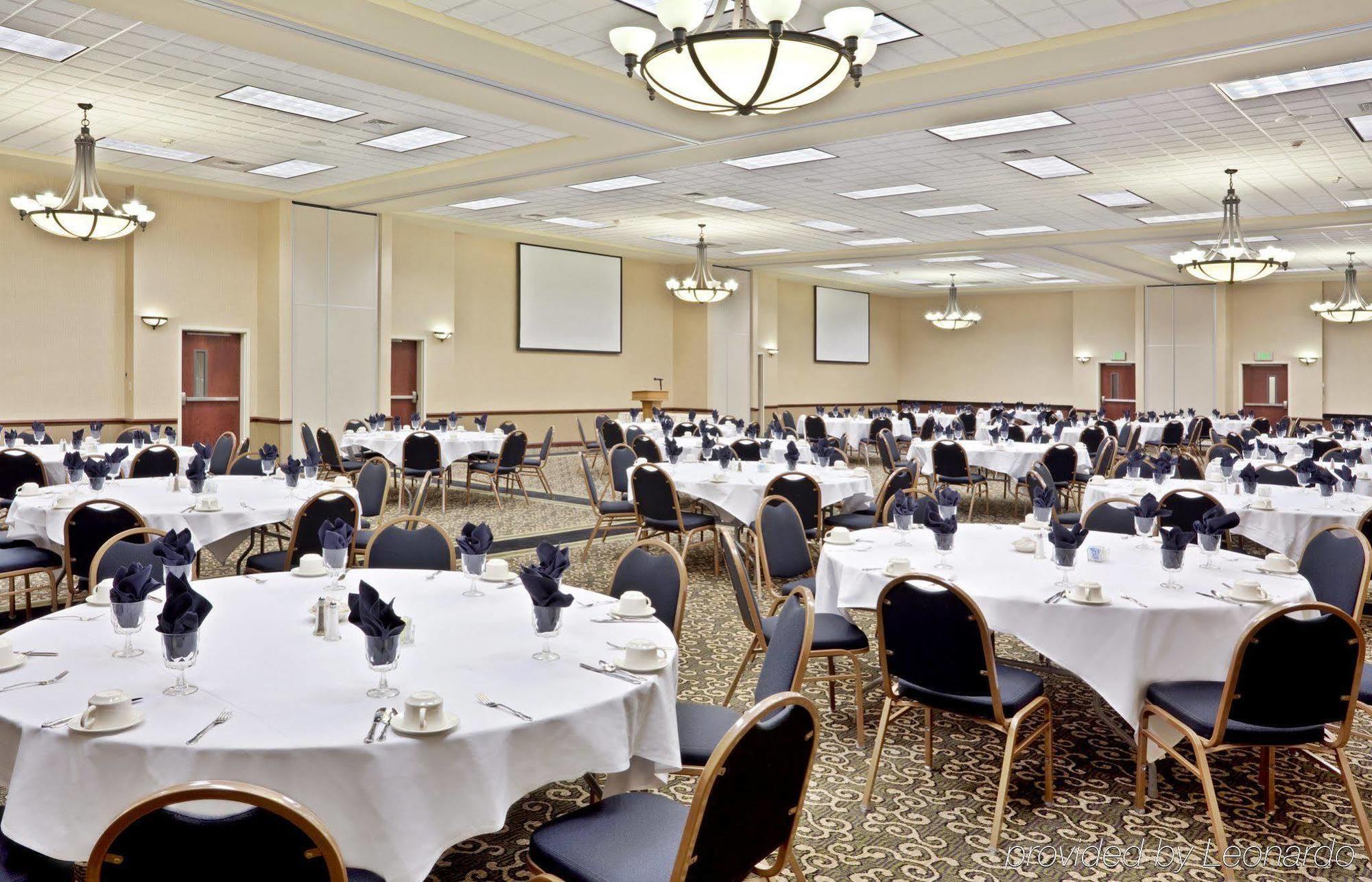 Holiday Inn Express Hotel & Suites Pasco-Tricities By Ihg Bagian luar foto